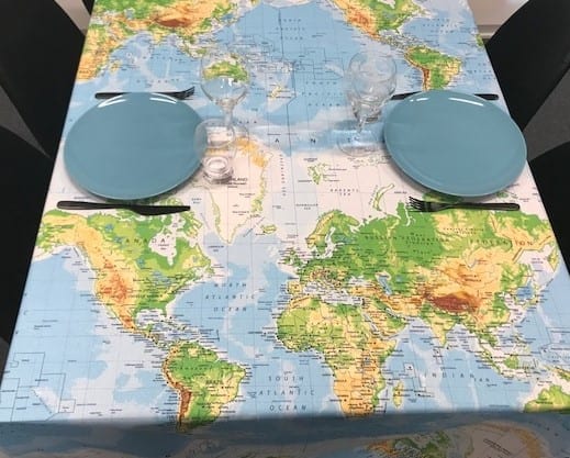 akryldug med verdenskort fra textilogvoksdug