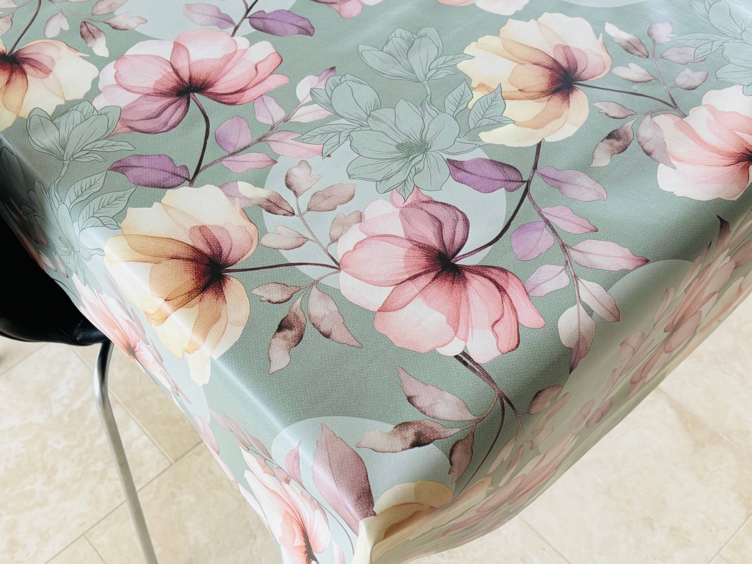 Voksdug Grøn med magnolia blomster, 140 cm fra textilogvoksdug.dk